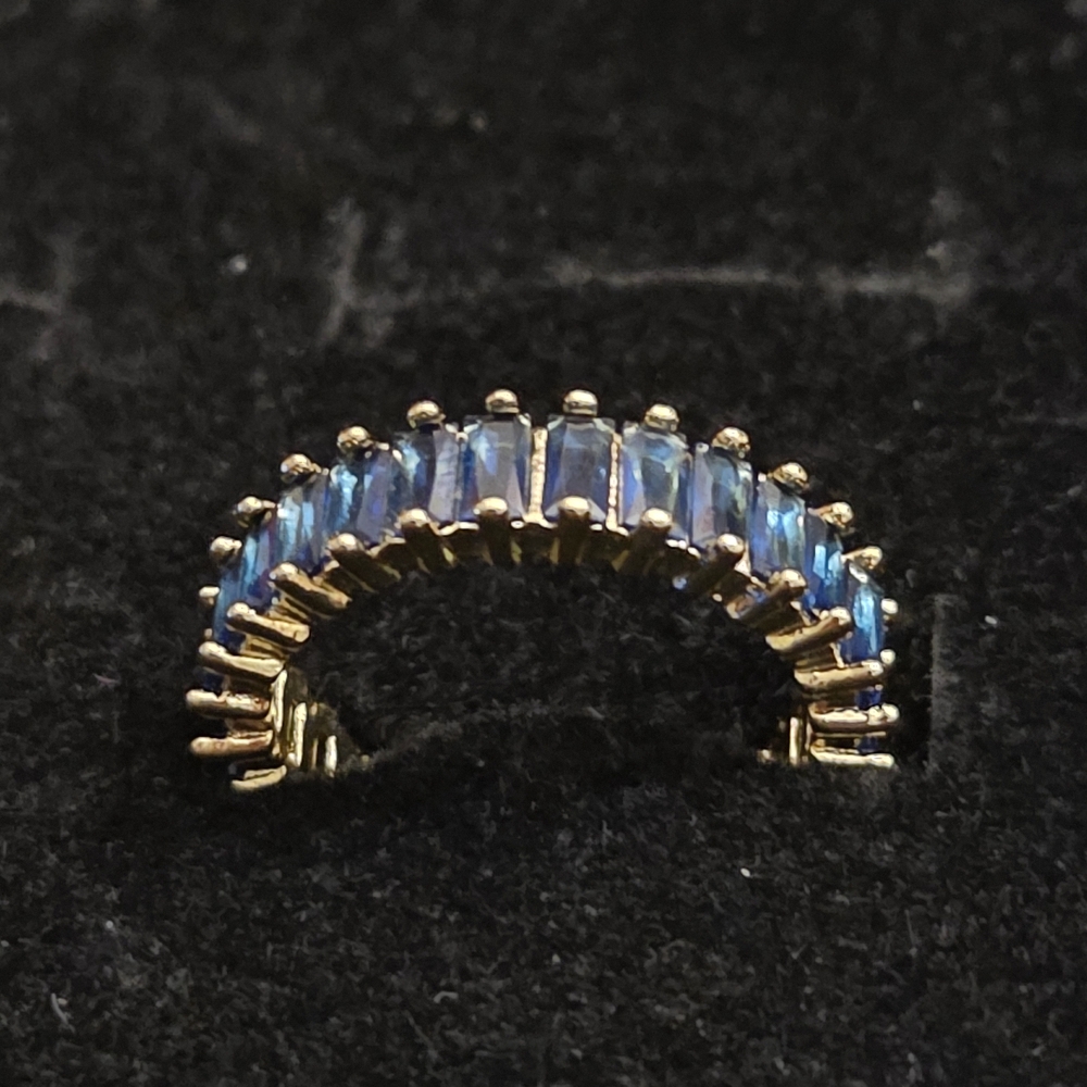 NWOT Blue Baguette Adjustable Gold Plated Women's Ring Size Approximately 6 - 8
